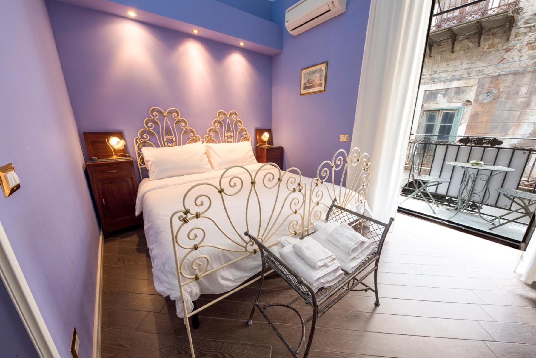 סנטו סטפאנו די קמאסטרה The Palace B&B And Apartments חדר תמונה